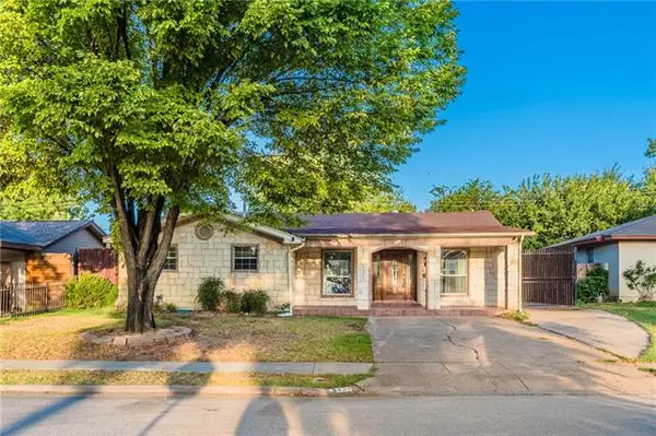 311 Sharon Street, Irving, TX 75061