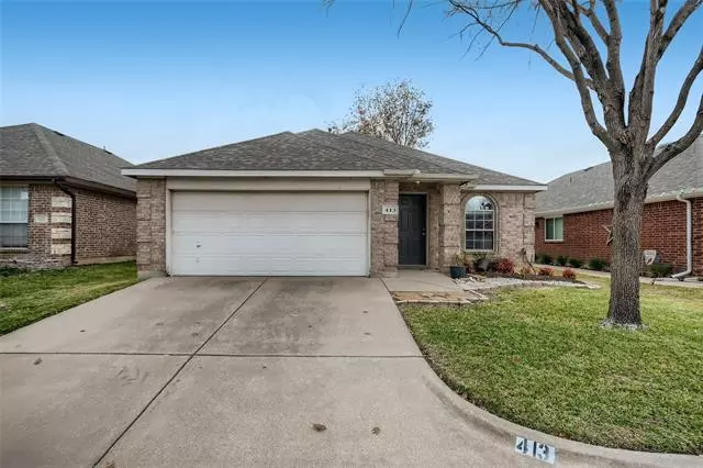 413 Horse Shoe Drive, Euless, TX 76039