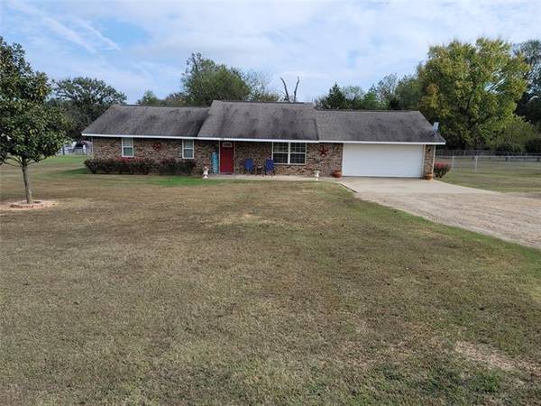 115 PR 51242, Pittsburg, TX 75686