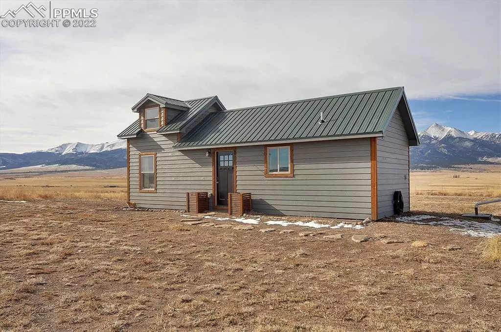 Westcliffe, CO 81252,54300 Highway 69