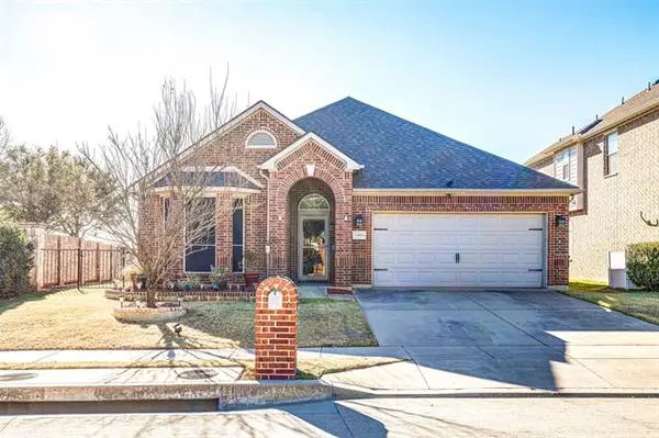 15801 Mirasol Drive, Fort Worth, TX 76177