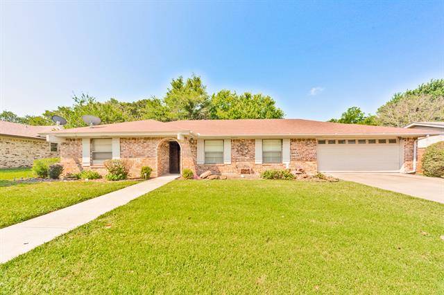 1308 Eldorado Street, Bowie, TX 76230