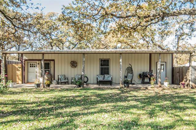 108 Boca Vista Court, Chico, TX 76431