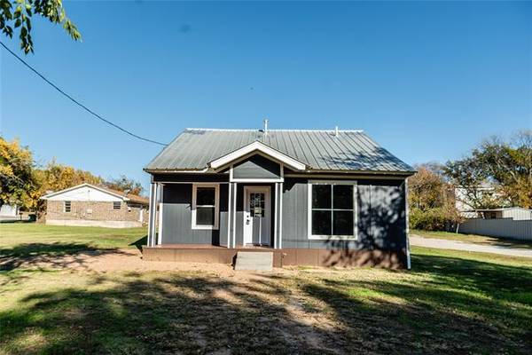 510 Baylor Street, Nocona, TX 76255