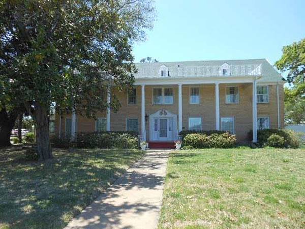 1304 Avenue L,  Cisco,  TX 76437