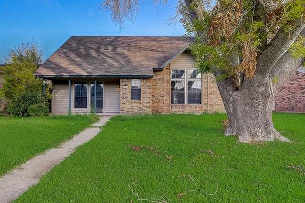 9405 Shearer Street, Rowlett, TX 75088