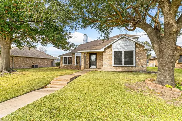 Rowlett, TX 75088,8801 Pine Forest Drive