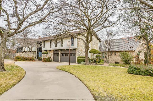 7820 Skylake Drive, Fort Worth, TX 76179