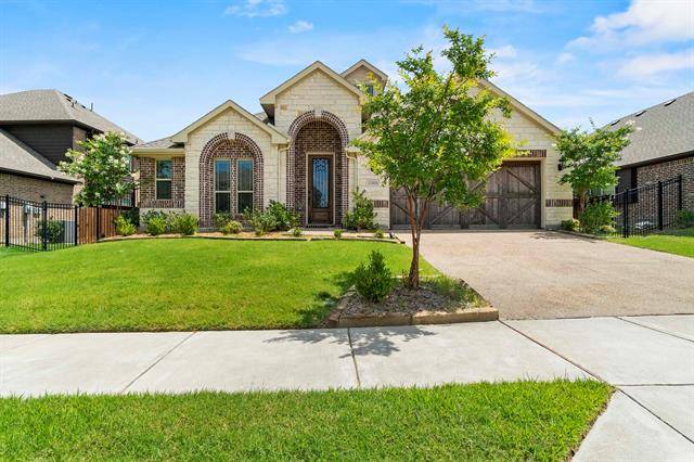 1700 Silvery Canoe Way, St. Paul, TX 75098