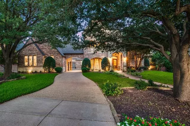 703 Chatham Court, Southlake, TX 76092