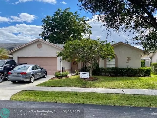 3892 NW 59th St, Coconut Creek, FL 33073