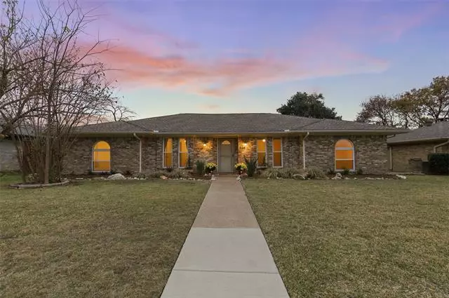 814 Lake Highlands Drive, Allen, TX 75002