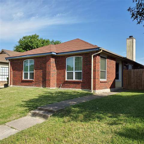 1109 Southpointe Drive, Desoto, TX 75115