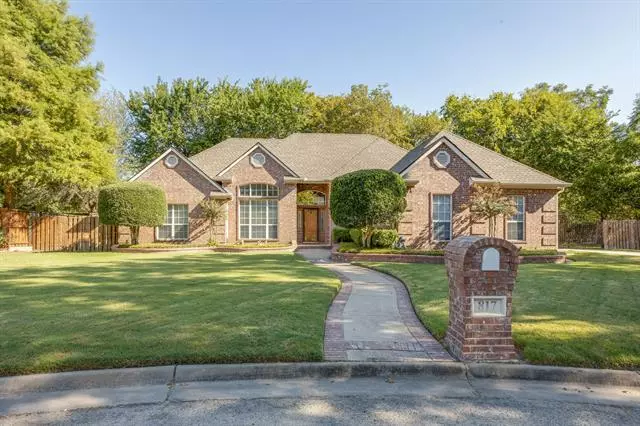 817 Cedar Creek Circle, Bonham, TX 75418