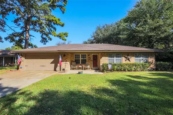 1709 Windsor Drive, Arlington, TX 76012