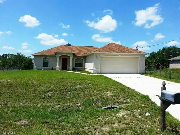 2037 Wanda AVE N, Lehigh Acres, FL 33971