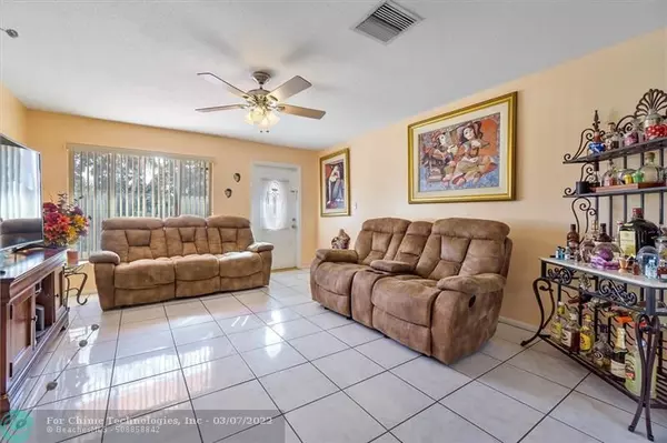 Tamarac, FL 33319,4949 NW 55th Ct