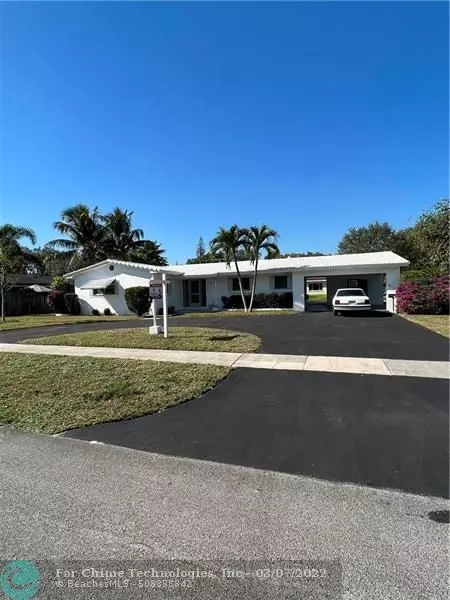 Plantation, FL 33317,813 Azalea Ct