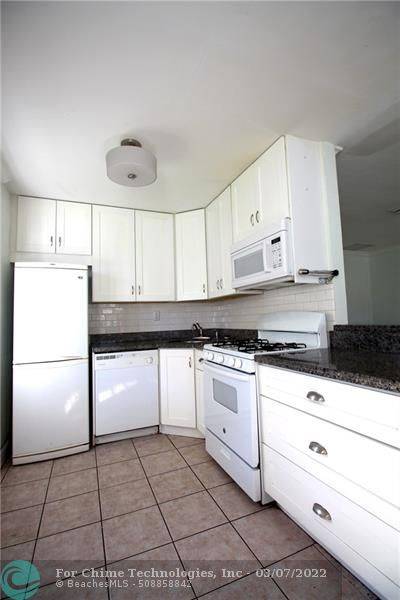Oakland Park, FL 33334,510 A NE 58 th St
