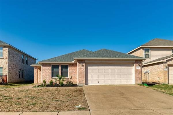 2008 Burnet Drive, Grand Prairie, TX 75052