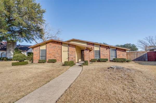 3142 Bluestem Drive, Garland, TX 75044