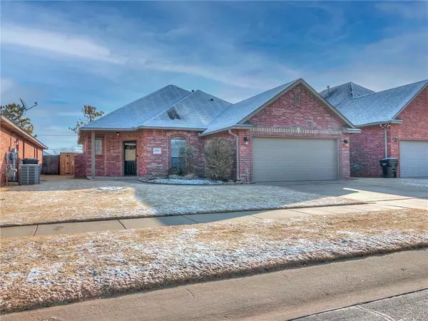 3800 New London Avenue, Moore, OK 73160