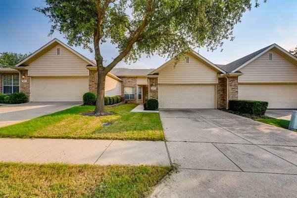 217 Bexar Drive, Lewisville, TX 75067