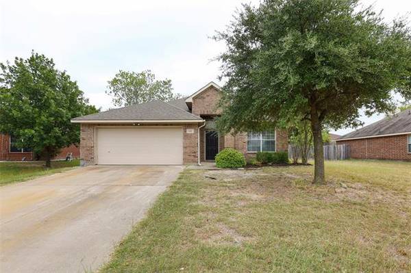 1602 Buoy Drive, Glenn Heights, TX 75154