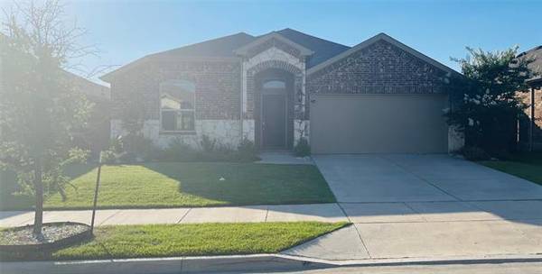 2023 Windsong Drive, Heartland, TX 75126