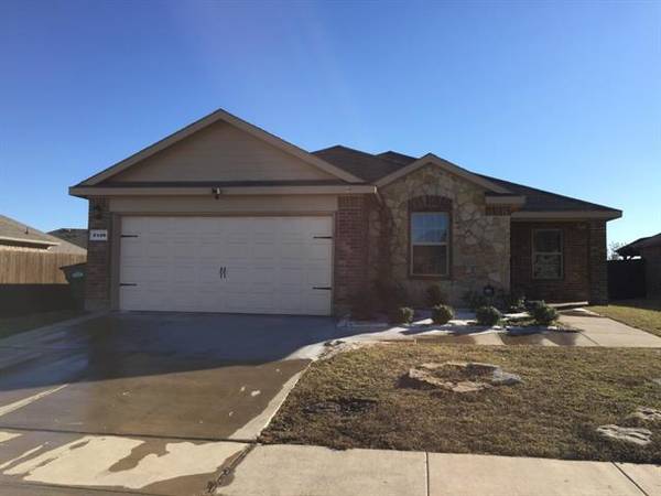 2426 Hankinson Lane, Fate, TX 75189