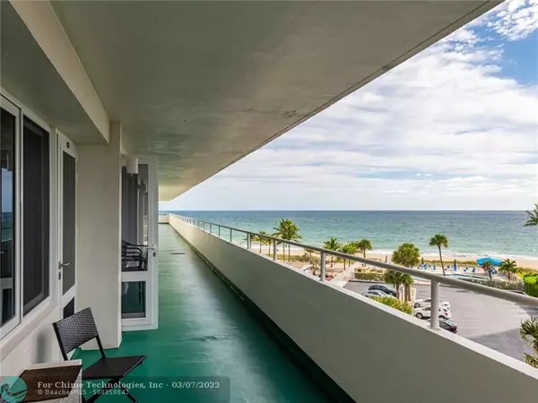 Lauderdale By The Sea, FL 33308,4050 N Ocean Drive  #503