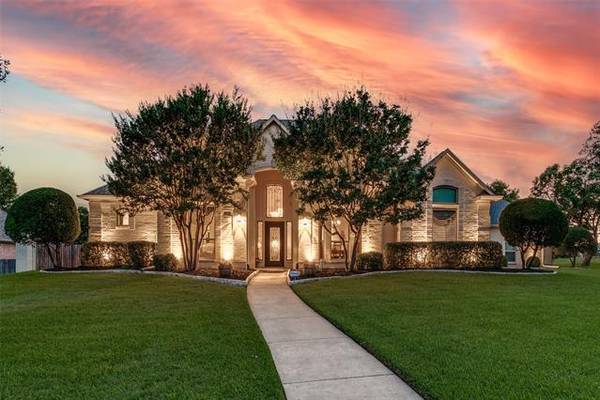 908 Summertree Lane, Southlake, TX 76092