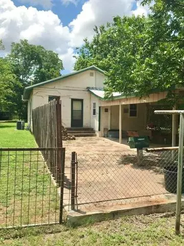 Coleman, TX 76834,604 W 12th Street