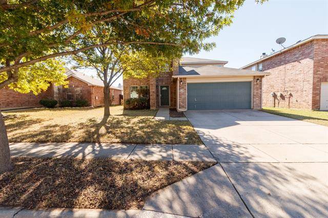 1900 Elk Lake Trail, Fort Worth, TX 76247