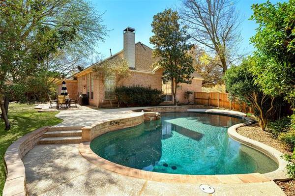 908 Rolling Meadows Court, Allen, TX 75013