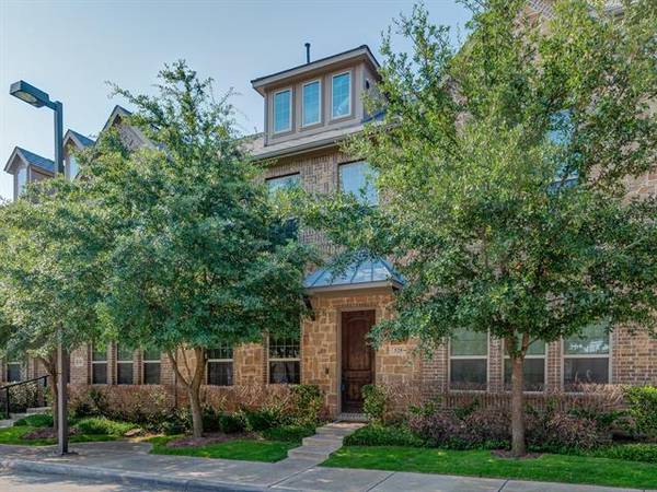 528 Reale Drive, Irving, TX 75039