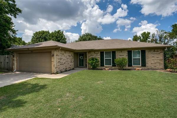 8233 Irish Drive, North Richland Hills, TX 76180