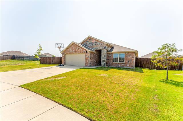 4005 Highplains Drive, Sanger, TX 76266