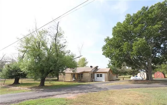 902 N Ridge Street, Lampasas, TX 76550