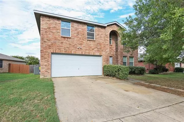 6121 Countess Lane, Denton, TX 76210