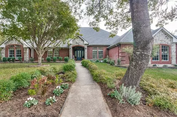 146 River Run Drive, Azle, TX 76020