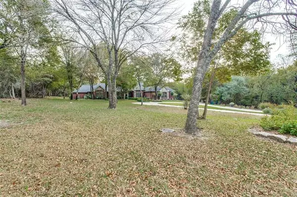 Azle, TX 76020,146 River Run Drive