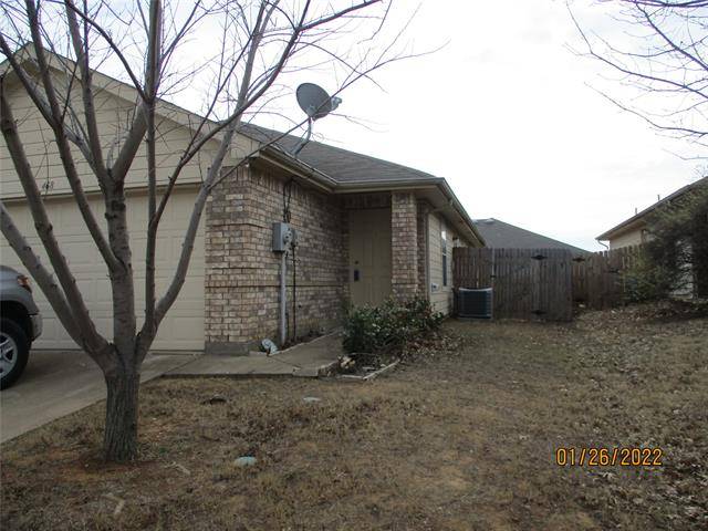 468 Canvas Court, Crowley, TX 76036