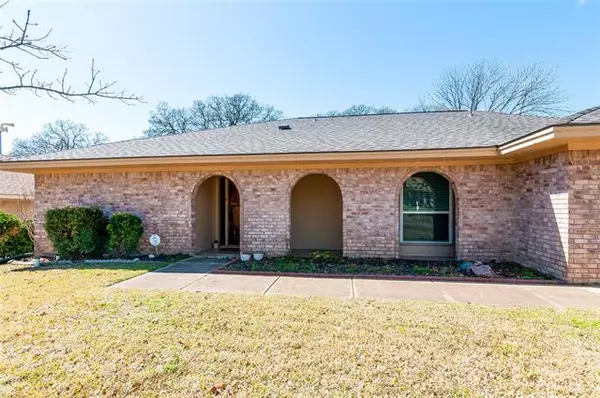 Hurst, TX 76054,2805 Autumn Drive