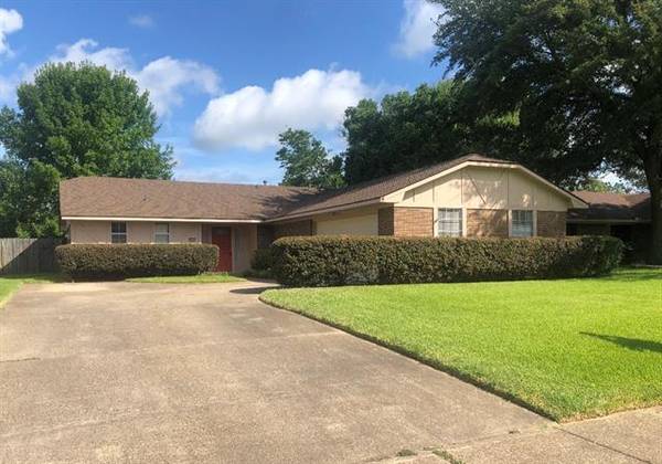 8614 Jackson Square Place, Shreveport, LA 71115