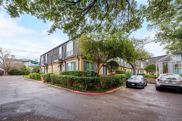 5049 Cedar Springs Road #121, Dallas, TX 75235