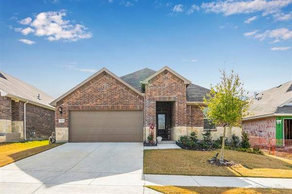 224 Tallgrass Drive, Lavon, TX 75166