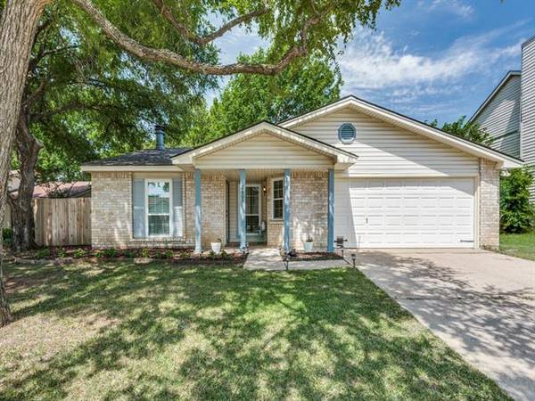 2603 Kayli Lane, Euless, TX 76039