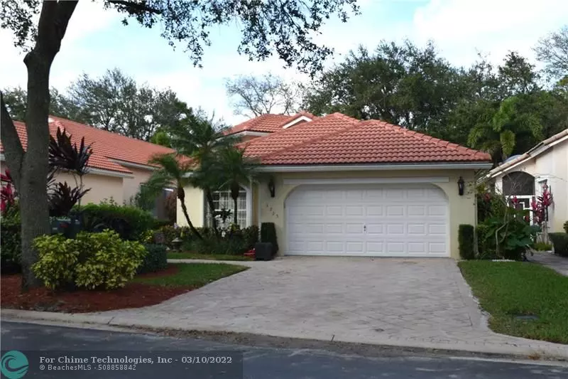 5225 Brookview Dr, Boynton Beach, FL 33437