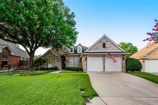 3641 Stone Creek Lane S, Fort Worth, TX 76137